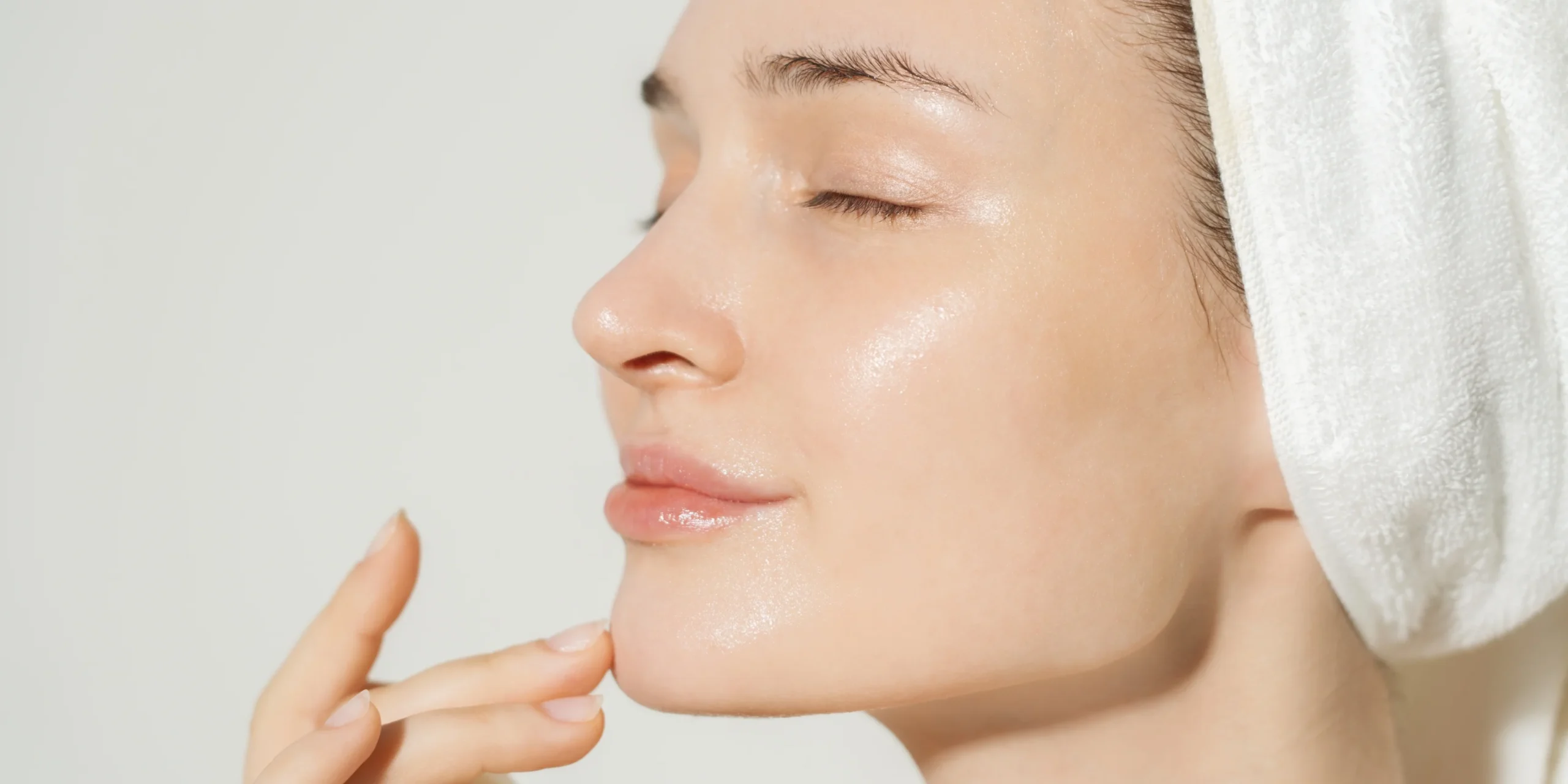 Top 10 Dermatologist-Recommended Skincare & Haircare Products in Pakistan (2025)